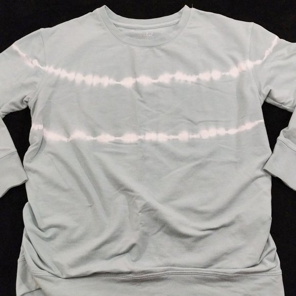 Isabel Maternity by Ingrid & Isabel Tops - Isabel Maternity Sweatshirt Size Large‎ Blue and White #1261